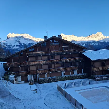 Au Coeur Des Alpes *